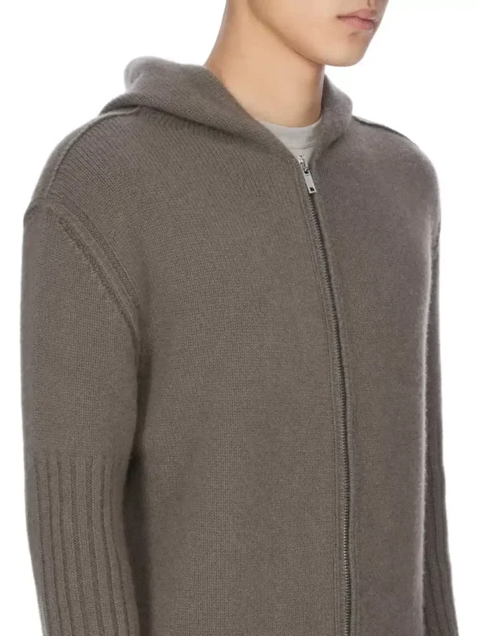 FELPA CON CAPPUCCIO E ZIP RICK OWENS PRE-COLLEZIONE CONCORDIANS FW25 IN MAGLIA DI CASHMERE DUST LAS PALMAS. RU02E1666KLWS-34