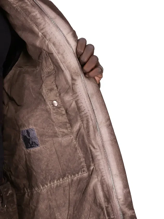 GIACCA CON ZIP FRONTALE NASCOSTA DRKSHDW FW25 CONCORDIANS IN COTONE SPAZZOLATO DRKDUST. DU02E7775BMO-78