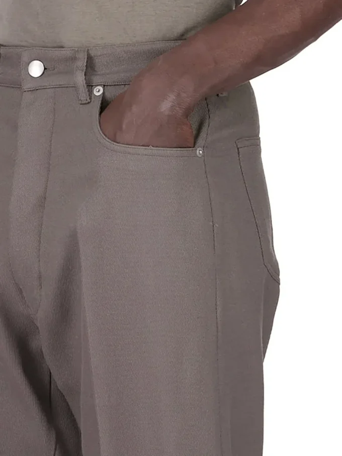 RICK OWENS FW25 CONCORDIANS PASSERELLA GETH JEANS IN DUST WOOL DRILL. RU02E1333WD-34