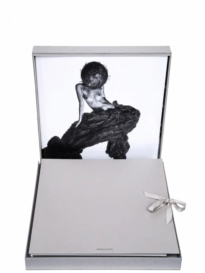 RICK OWENS – LIBRI RV18S0001-100
